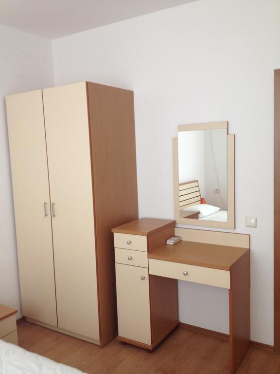 Levante Apartcomplex Neszebar Szoba fotó
